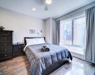 1513 S Lambert Street - Photo Thumbnail 39