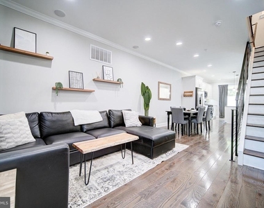 1513 S Lambert Street - Photo Thumbnail 58