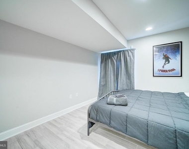 1513 S Lambert Street - Photo Thumbnail 49