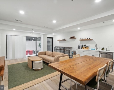 901 Leland - Photo Thumbnail 30