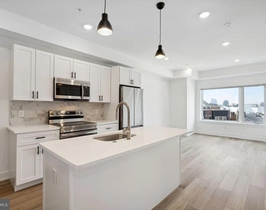 901 Leland - Photo Thumbnail 7