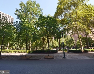 1806 Rittenhouse Square - Photo Thumbnail 27
