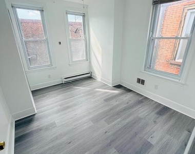 2260 N 15th Street - Photo Thumbnail 9