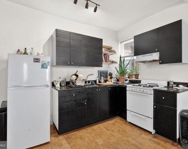 129 W Susquehanna Avenue - Photo Thumbnail 1