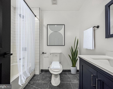 501 N Cannon Avenue - Photo Thumbnail 4