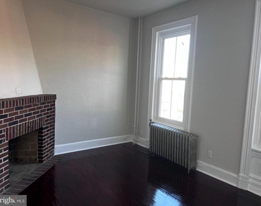 104 King Street - Photo Thumbnail 1