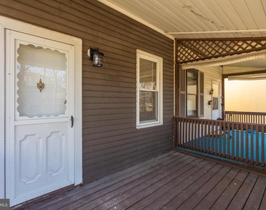 809 N Providence Road - Photo Thumbnail 14