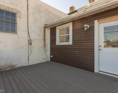 809 N Providence Road - Photo Thumbnail 13