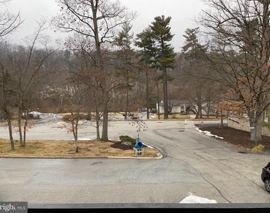 121 E Chelsea Circle - Photo Thumbnail 26