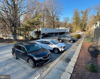 121 E Chelsea Circle - Photo Thumbnail 28