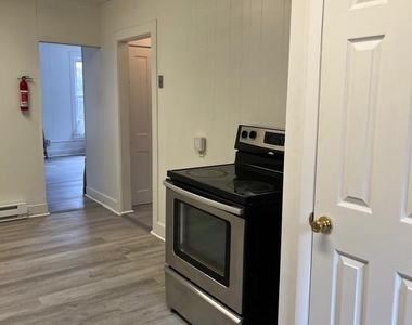 567 S 1st Avenue - Photo Thumbnail 6