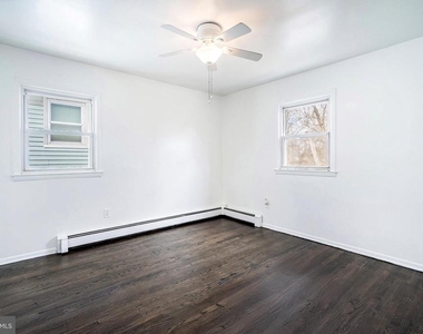 511 Jackson Avenue - Photo Thumbnail 25