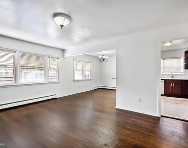 511 Jackson Avenue - Photo Thumbnail 5