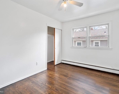 511 Jackson Avenue - Photo Thumbnail 21