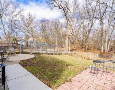 511 Jackson Avenue - Photo Thumbnail 32