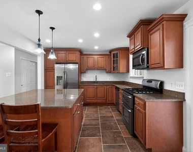 73 Greenvale - Photo Thumbnail 4