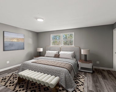 2344 Fernwood Avenue - Photo Thumbnail 18