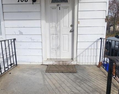 108 E Pacific Avenue - Photo Thumbnail 1