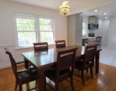 1319 The Terrace - Photo Thumbnail 3