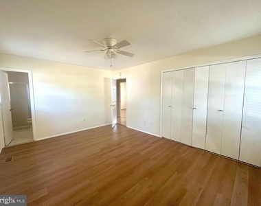 4015 William Lane - Photo Thumbnail 14