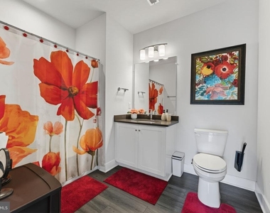 102 Saint Ives Place - Photo Thumbnail 18