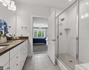 102 Saint Ives Place - Photo Thumbnail 23