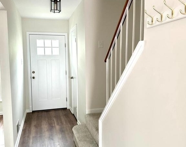 14510 London Lane - Photo Thumbnail 1