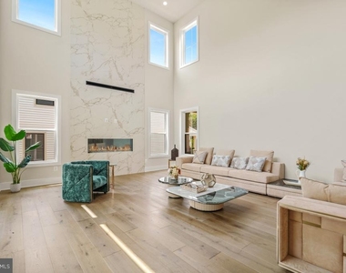 12321 Potomac Hunt Road - Photo Thumbnail 7