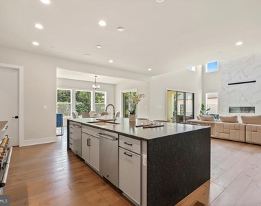 12321 Potomac Hunt Road - Photo Thumbnail 17
