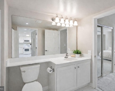 11710 Old Georgetown - Photo Thumbnail 6