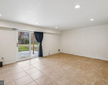 10543 Tolling Clock Way - Photo Thumbnail 41