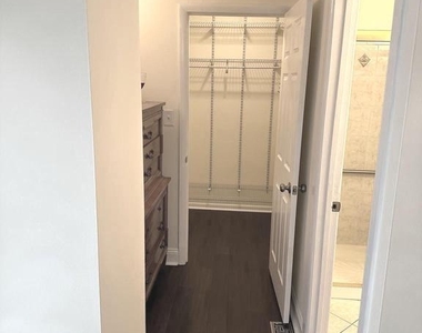 10543 Tolling Clock Way - Photo Thumbnail 24