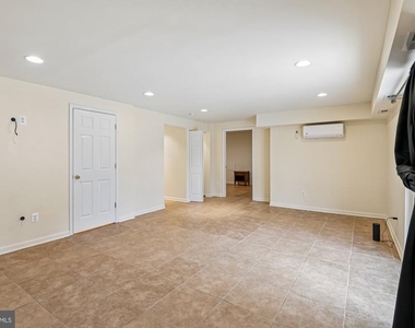 10543 Tolling Clock Way - Photo Thumbnail 40