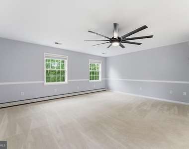 6040 Southgate Farm Road - Photo Thumbnail 46
