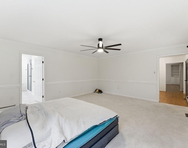 6040 Southgate Farm Road - Photo Thumbnail 38