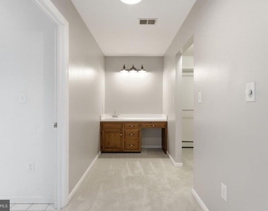 6040 Southgate Farm Road - Photo Thumbnail 49