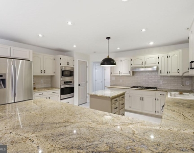 6040 Southgate Farm Road - Photo Thumbnail 22