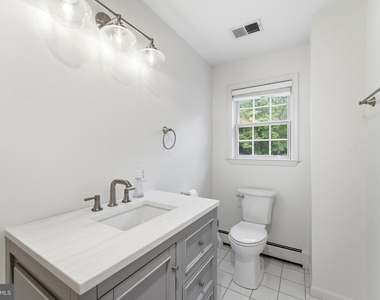 6040 Southgate Farm Road - Photo Thumbnail 62