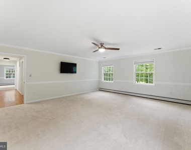 6040 Southgate Farm Road - Photo Thumbnail 57