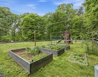 6040 Southgate Farm Road - Photo Thumbnail 84