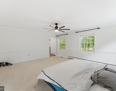 6040 Southgate Farm Road - Photo Thumbnail 39