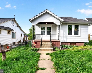 29 Elm Avenue W - Photo Thumbnail 32