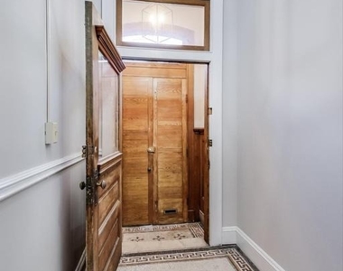 2312 Eutaw Place - Photo Thumbnail 5