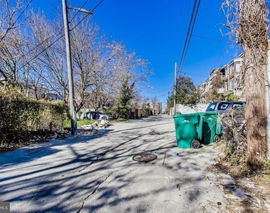 2312 Eutaw Place - Photo Thumbnail 34