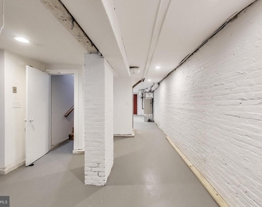 2312 Eutaw Place - Photo Thumbnail 30