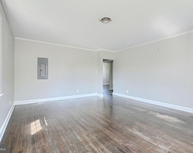 4010 Fernhill Avenue - Photo Thumbnail 11