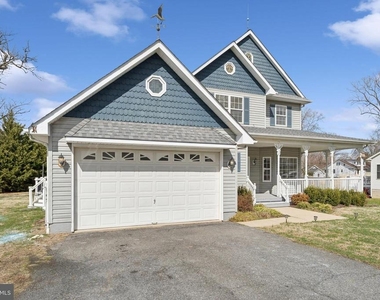 402 Linden Avenue - Photo Thumbnail 1