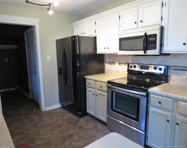 5660 Bauer Street - Photo Thumbnail 3
