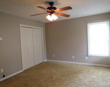 5660 Bauer Street - Photo Thumbnail 6