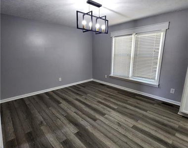 1644 Sweetgum Circle - Photo Thumbnail 10